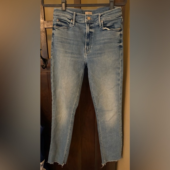 MOTHER The Mid Rise Dazzler Ankle Fray, size 28 - Picture 7 of 10